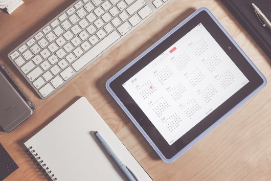 calendar_desk
